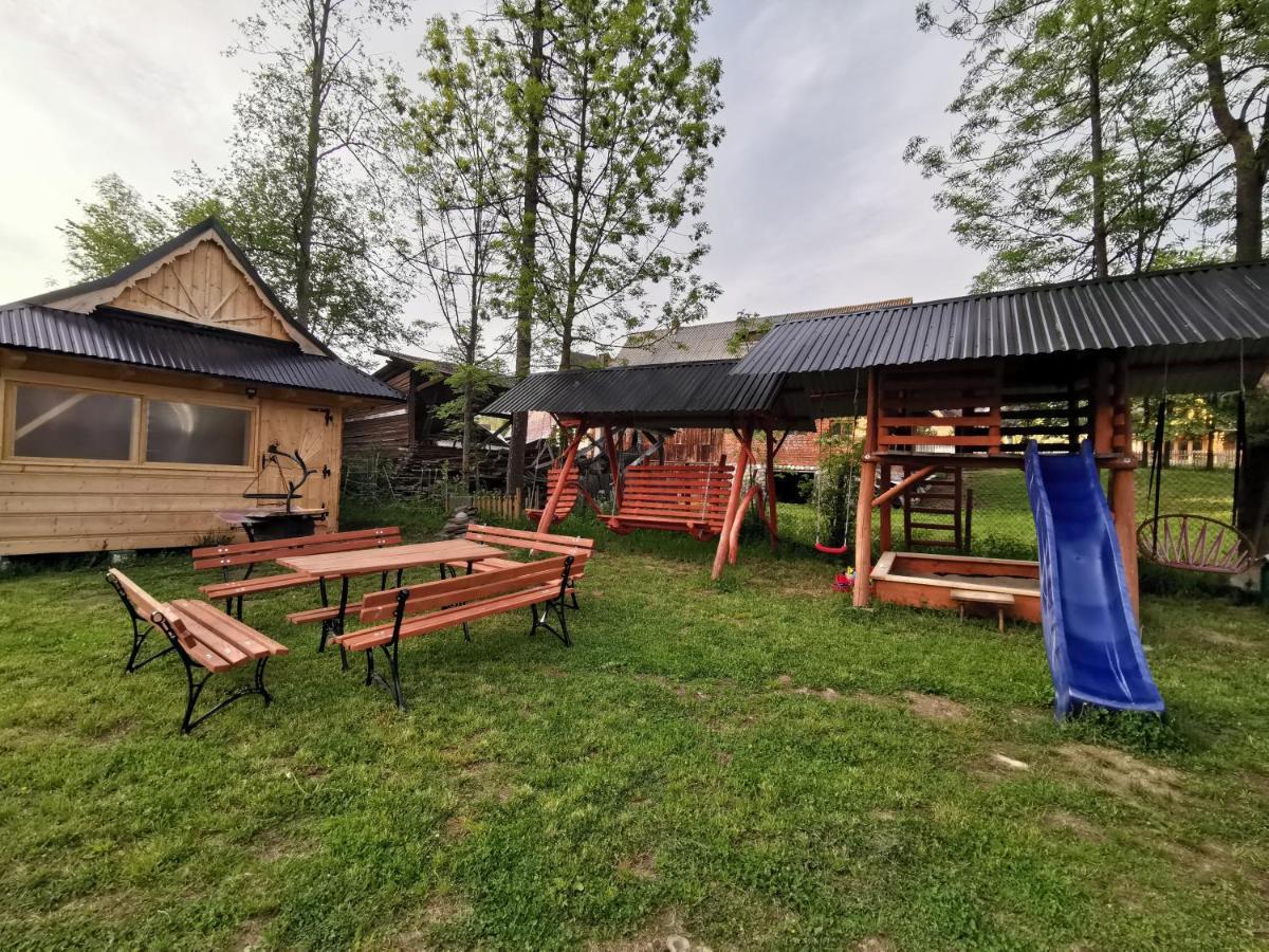 Pokoje Goscinne Pod Limbami Ciche Małe Exteriér fotografie