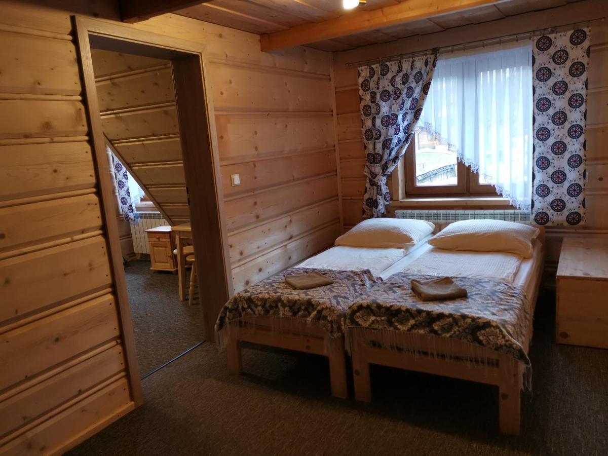 Pokoje Goscinne Pod Limbami Ciche Małe Exteriér fotografie