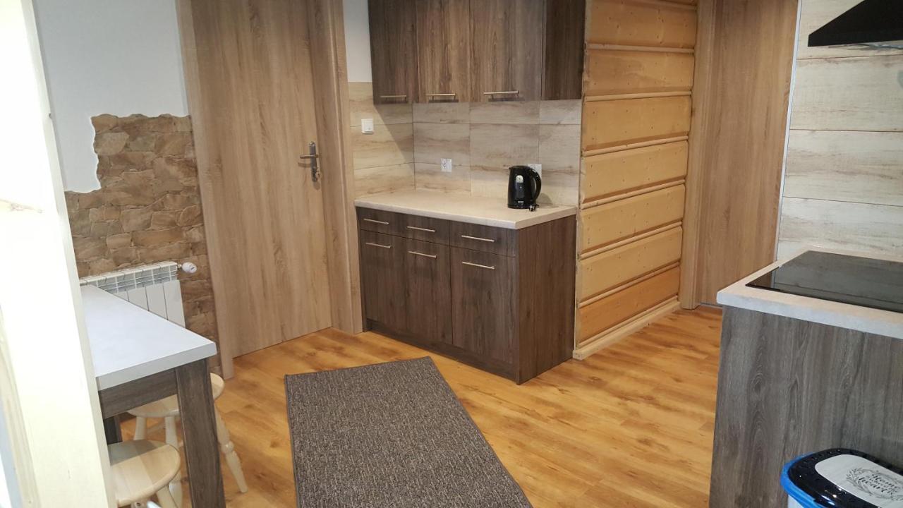 Pokoje Goscinne Pod Limbami Ciche Małe Exteriér fotografie