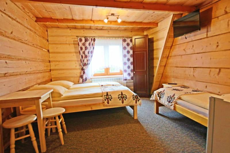 Pokoje Goscinne Pod Limbami Ciche Małe Exteriér fotografie