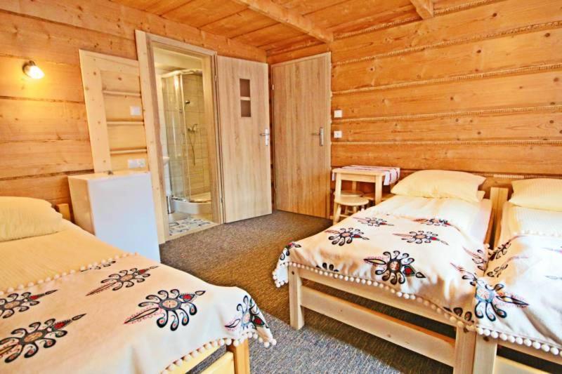 Pokoje Goscinne Pod Limbami Ciche Małe Exteriér fotografie
